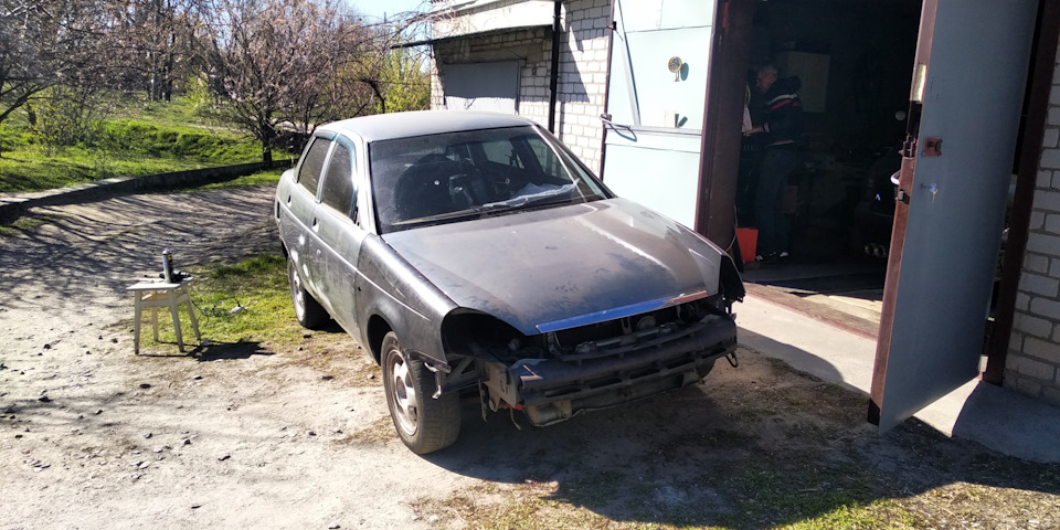 Кузовний ремонт та підготовка до фарбування 1