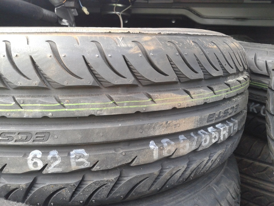 Шини KUMHO Ecsta SPT KU31 3