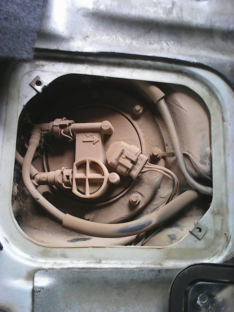Заміна бензонасоса на Bosch 0580454001 5