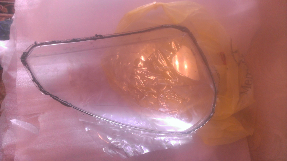 Заміна скла фари та її ремонт 4