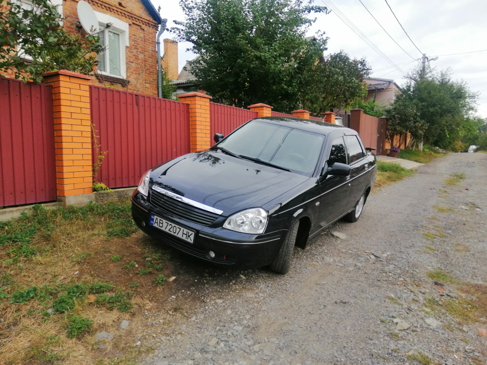 Чорна, але не зовсім 2