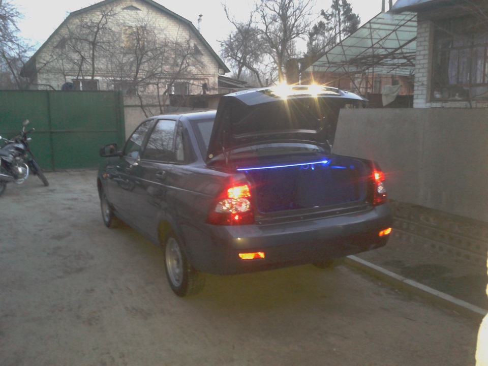 Підсвічування богажника 2