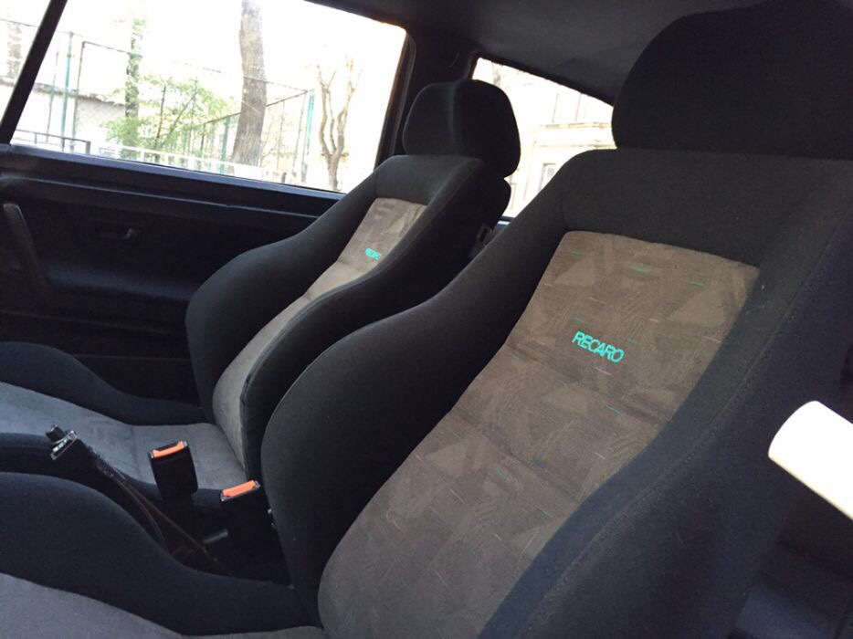 Recaro 4