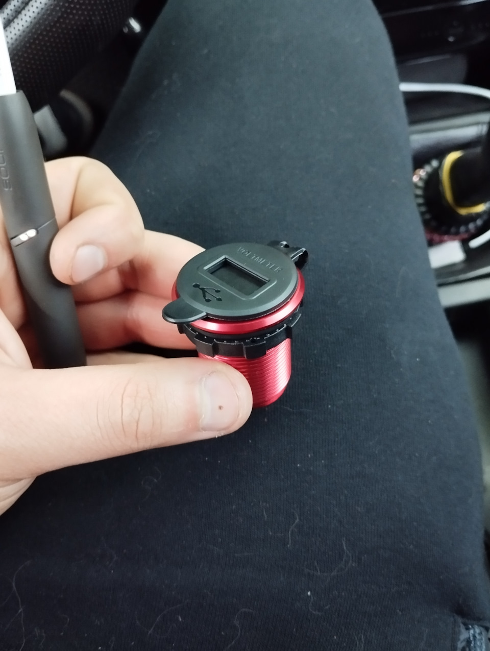 USB розетка в пріору 2