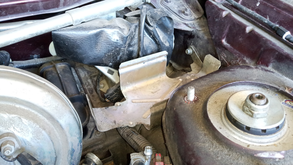 Замінив радіатор печі. 4