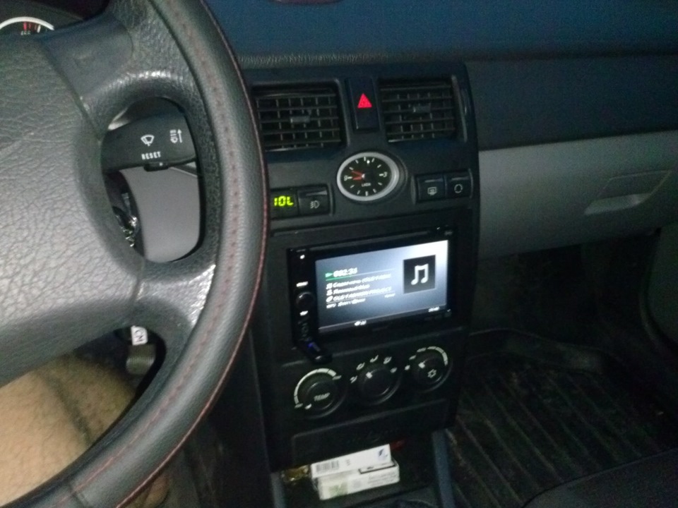 Авто магнитола sony xav 63 2din 2