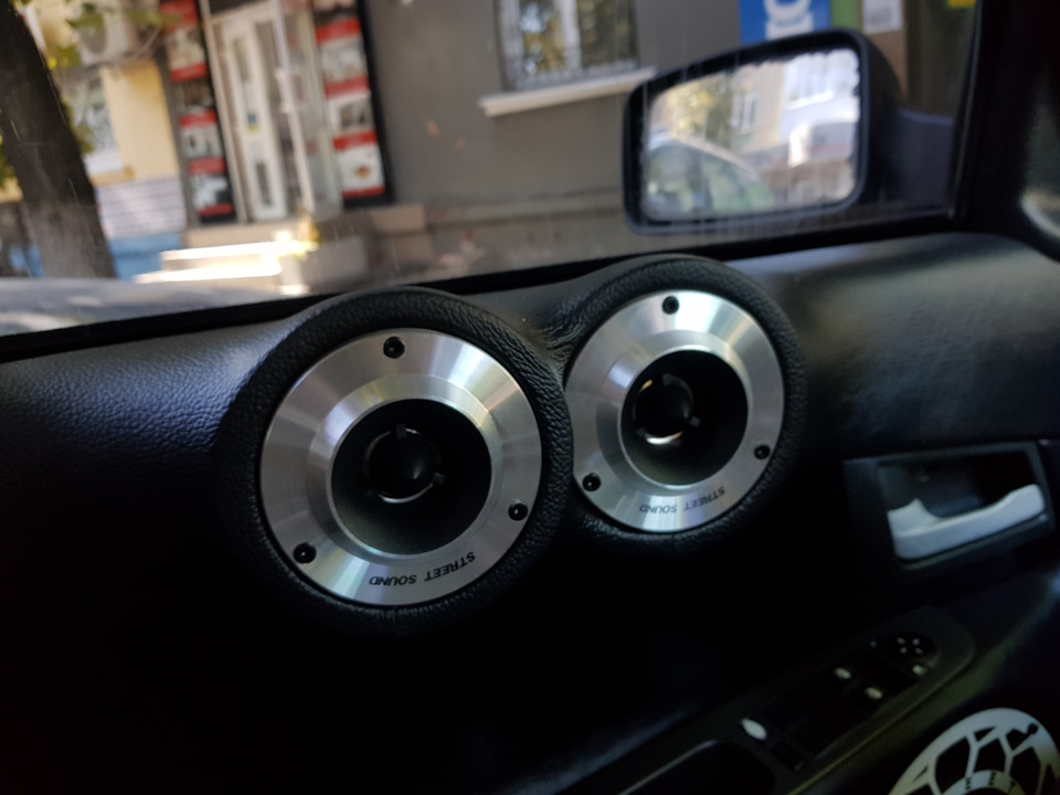 Фронт street sound elow 65 3