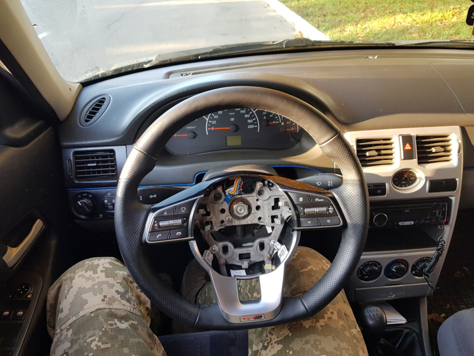 Руль kia на пріору 2