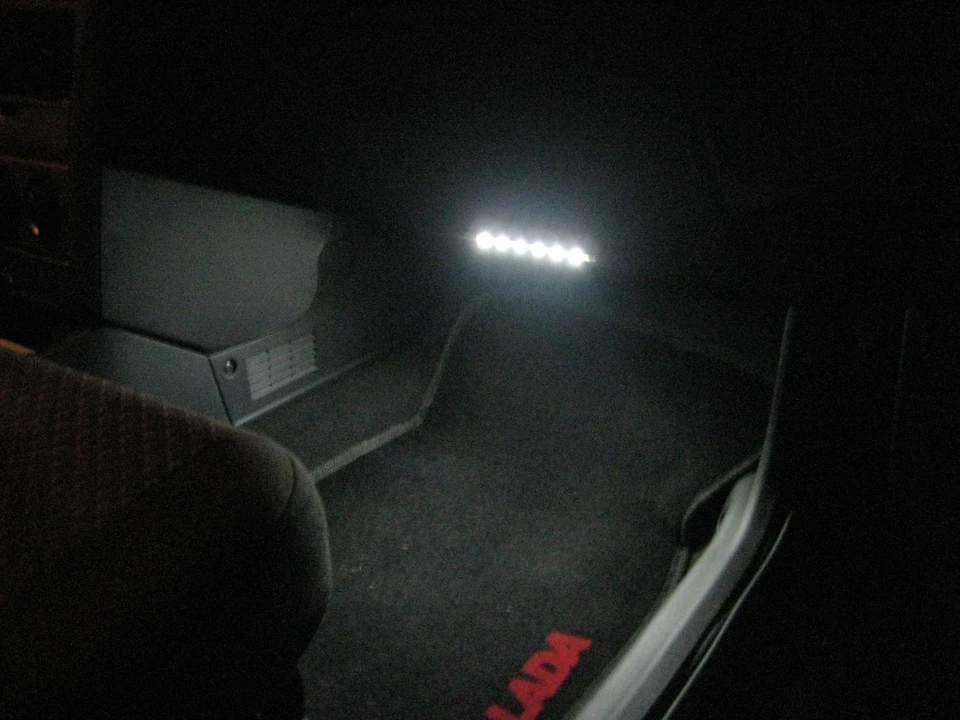 LED підсвічуванням
