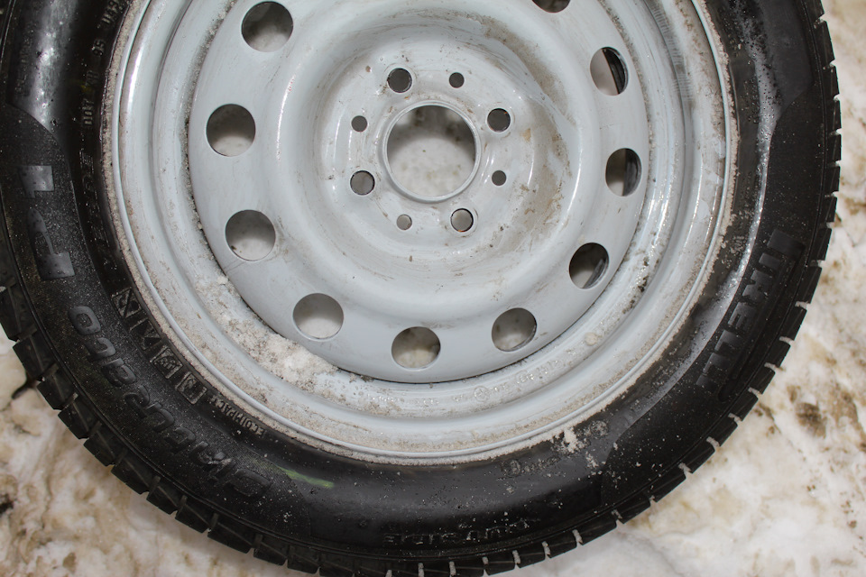Літо pirelli r1 centurato Зима toyo 4