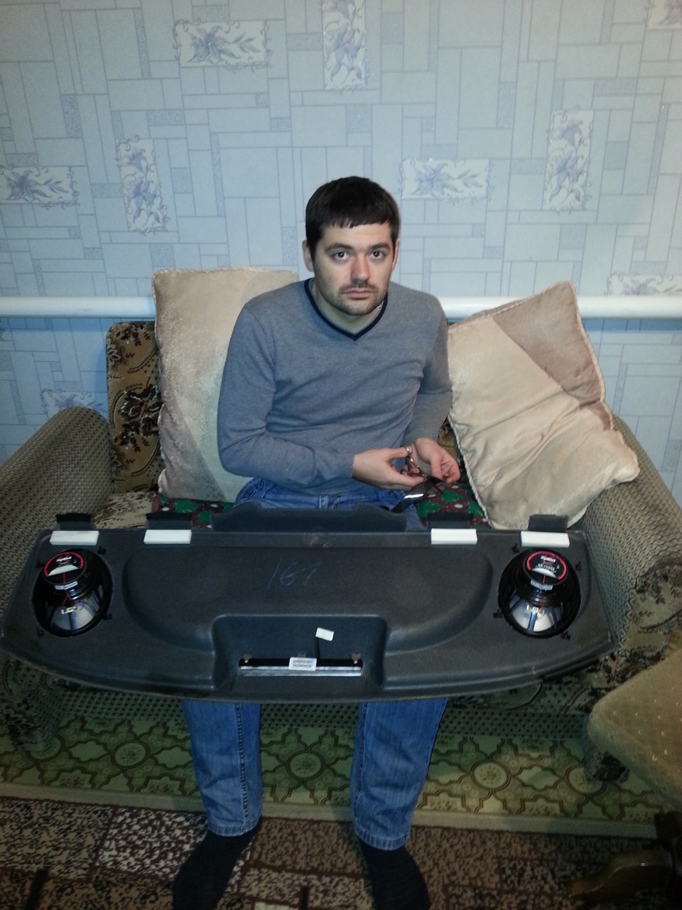 Полиця, антискрип, пара годин... 3