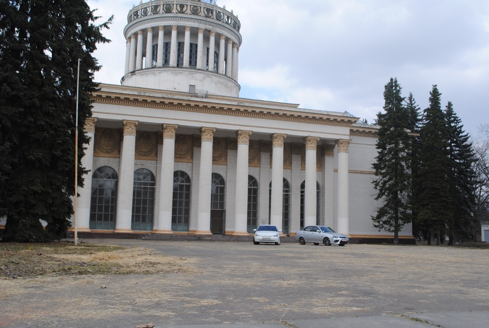 Пофоткалися на ВДНГ 5