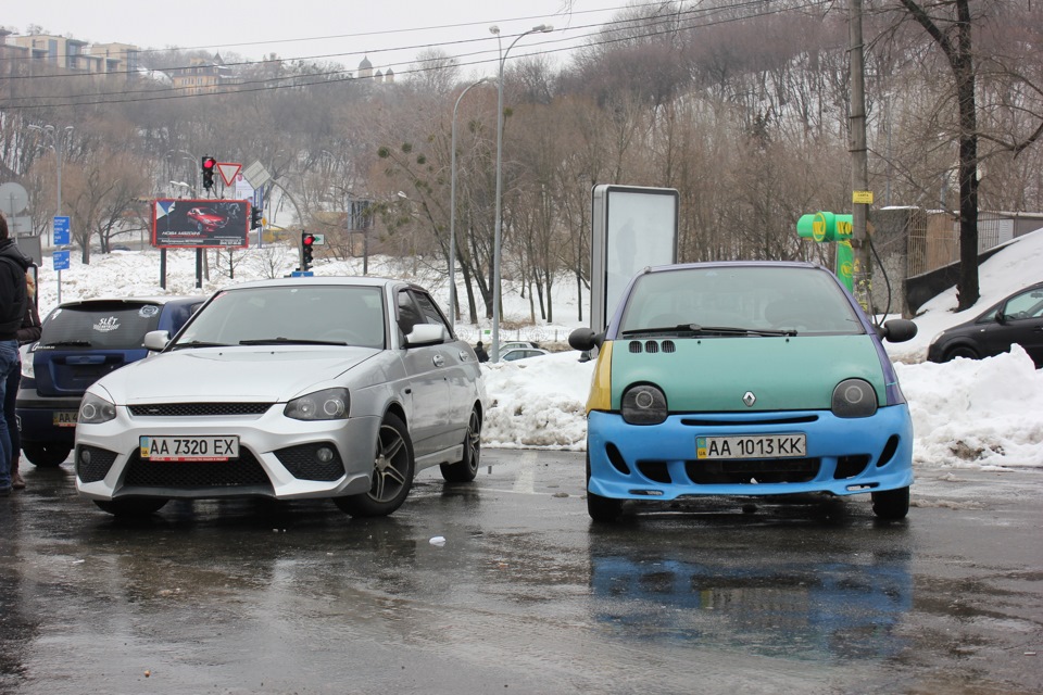 Twingo з Prirою 1