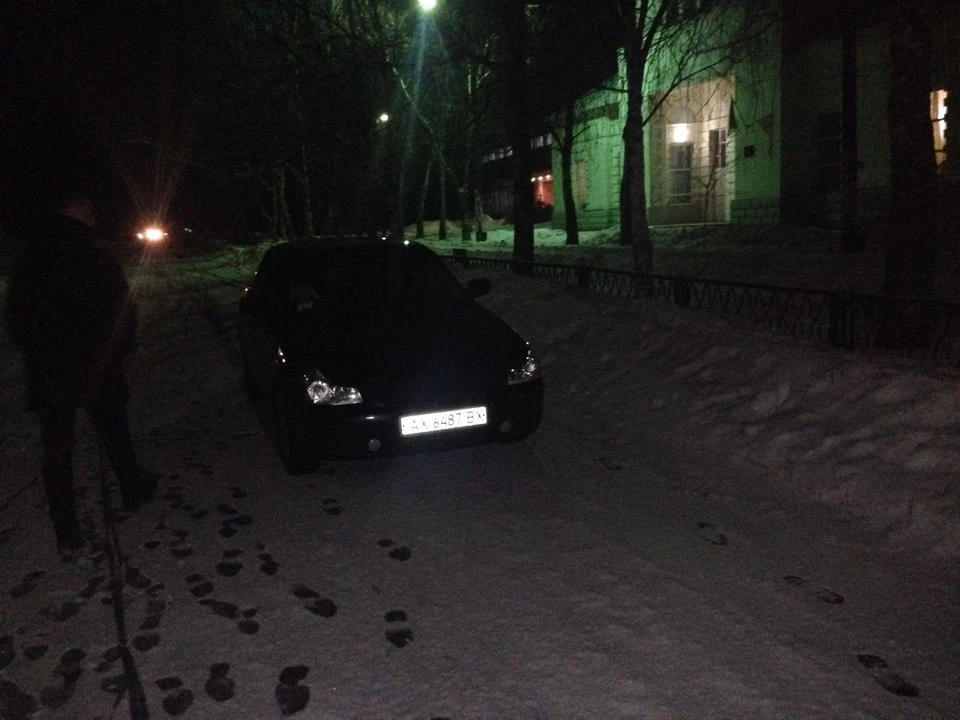 Знайшов пару фоток у телефоні