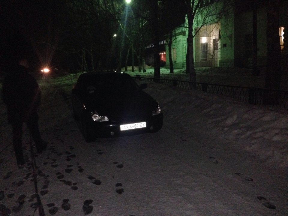 Знайшов пару фоток у телефоні 1