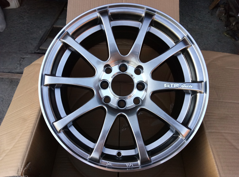 Литі диски Zorat Wheels 355 R15 на Пріору 1