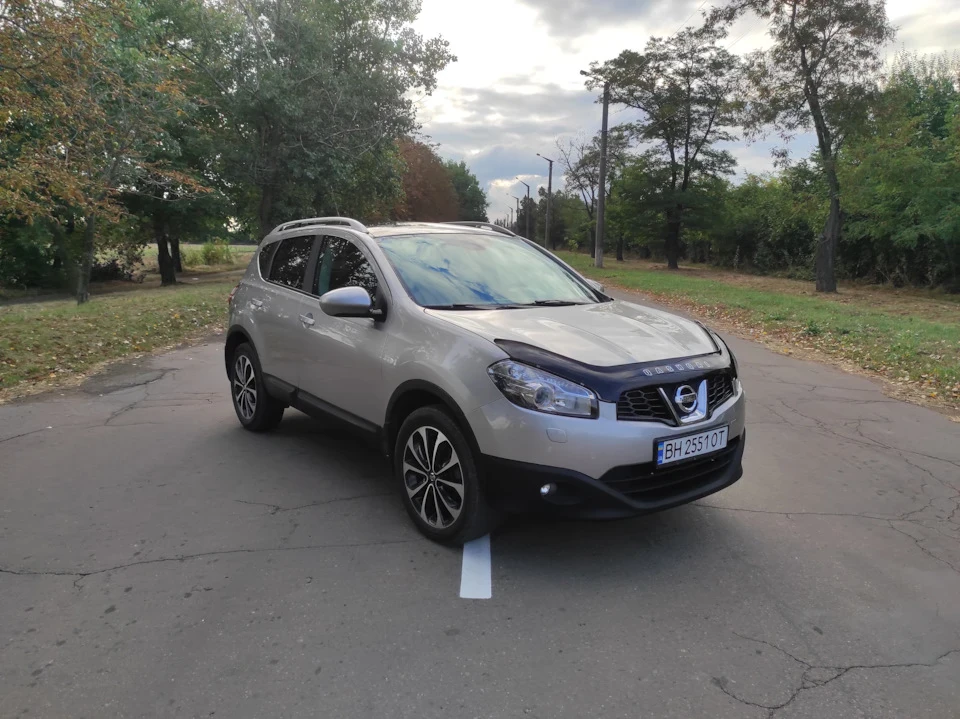 Новий автомобіль у сім'ї - Nissan Qashqai