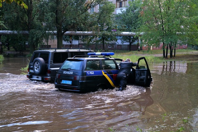 Олія, фільтри та прозорий держномер. 3