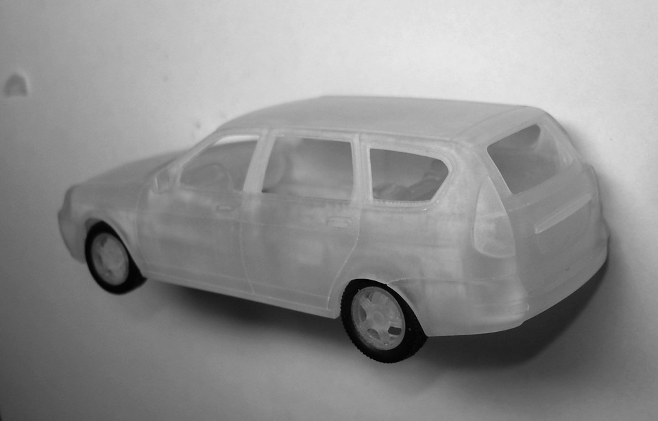 Лада Пріора універсал - 1:43 4