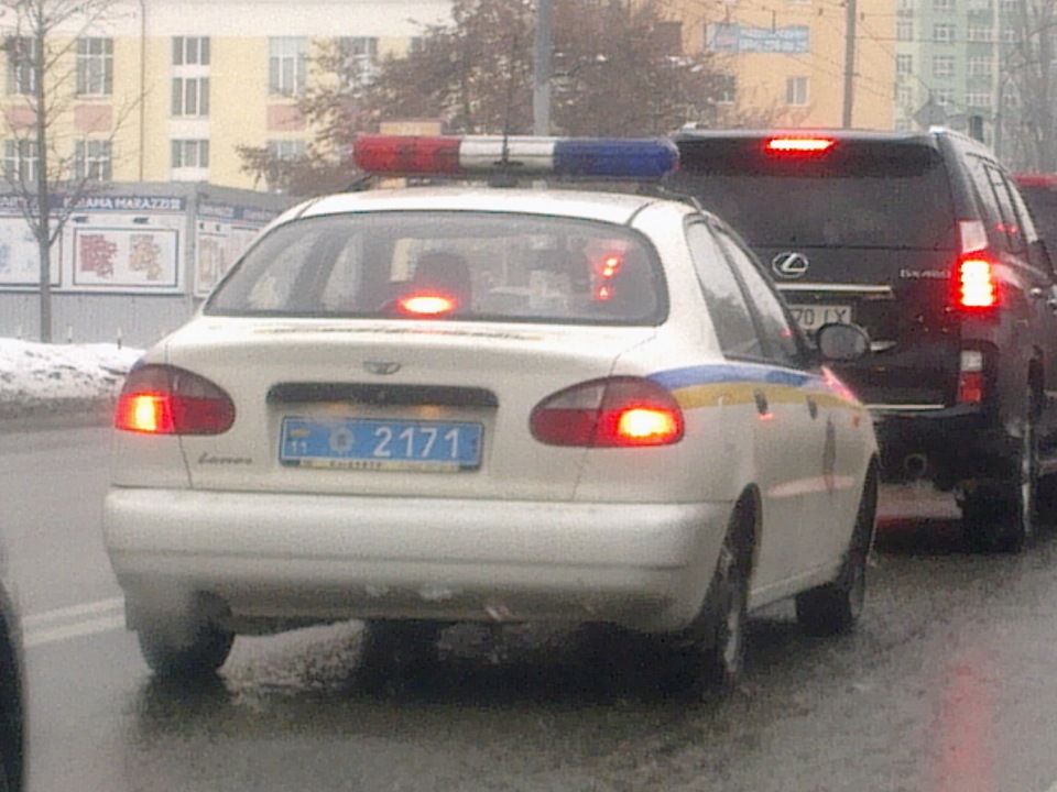 Знайдіть 10 відмінностей.))) 5