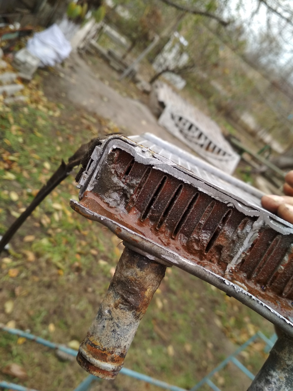 Заміна радіатора обігрівача. Димогенератор для впуску. 3