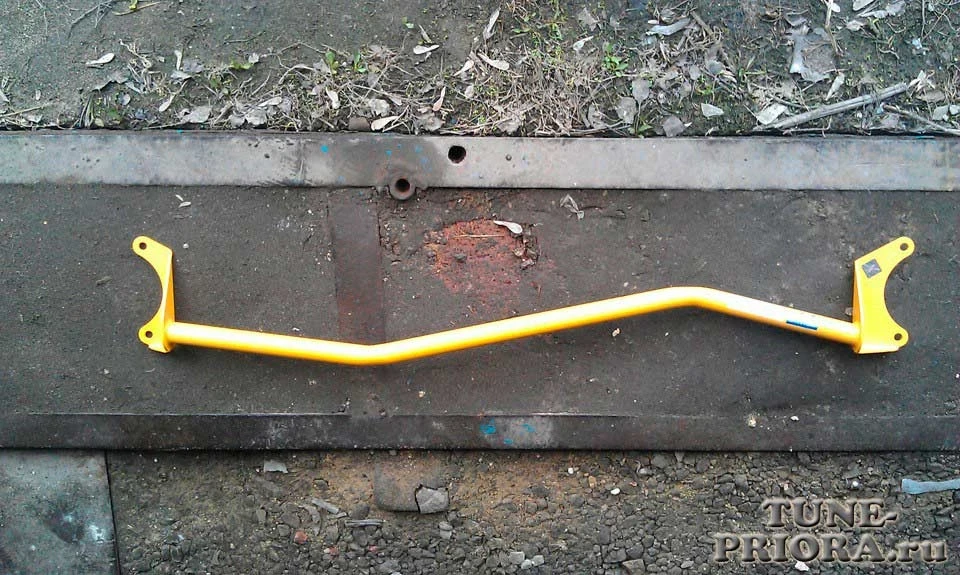 Верхня розпірка передніх стійок Техномайстер