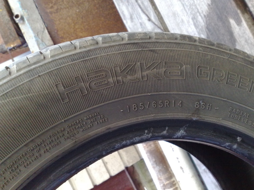Вага шин Nokian Hakka Green та Kumho Ecsta SPT 2