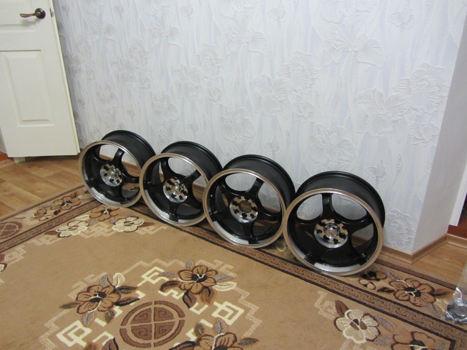 Купив диски Kyowa Racing R15 2