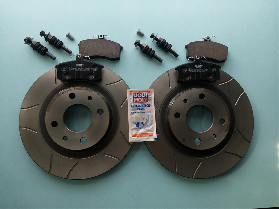 Заміна гальмівних дисків на Brembo Max та колодок Ferodo White 2