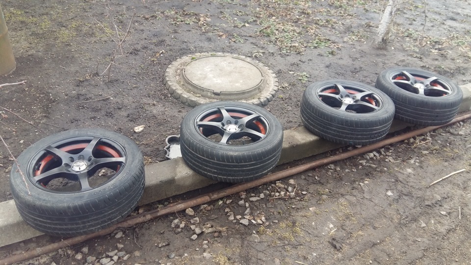 Прикладка Кросівка 1