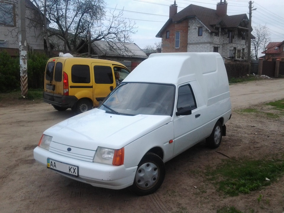 У Пріоріка з'явився дружок Tavrolet)) 1