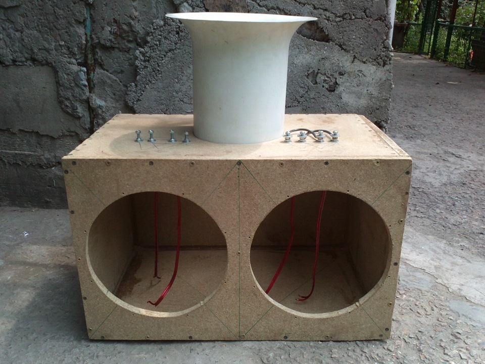 Feshion collection box under the subwoofer 2013 2