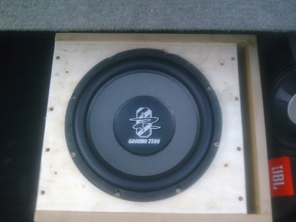 Короб под Ground Zero Titanium GZTW 30TX 2