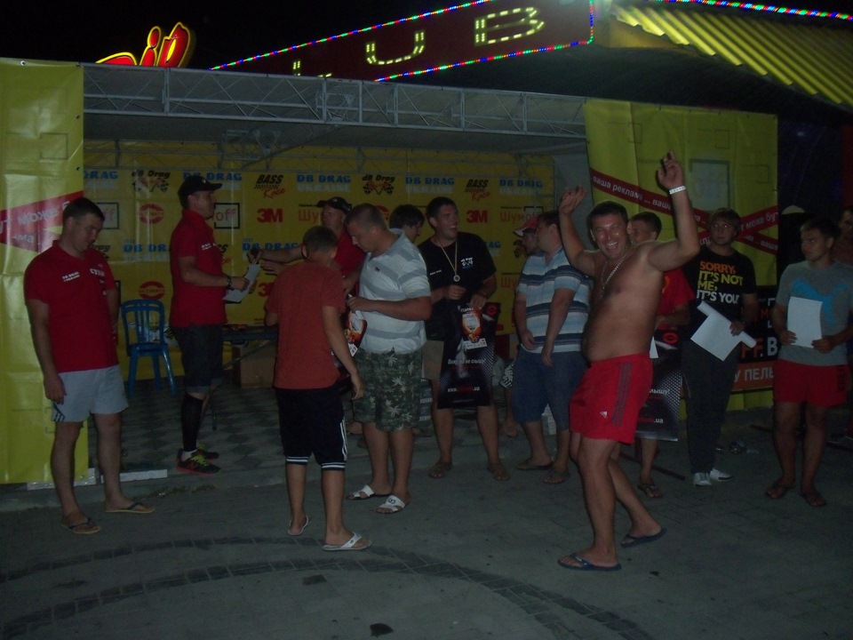 Море, солнце, автозвук 10.08.2013г Украина)Кирилловка) 3