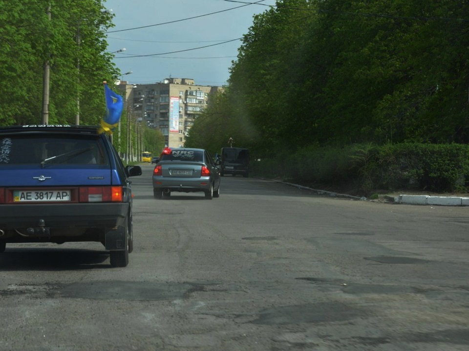 усунув шум у багажнику. 4