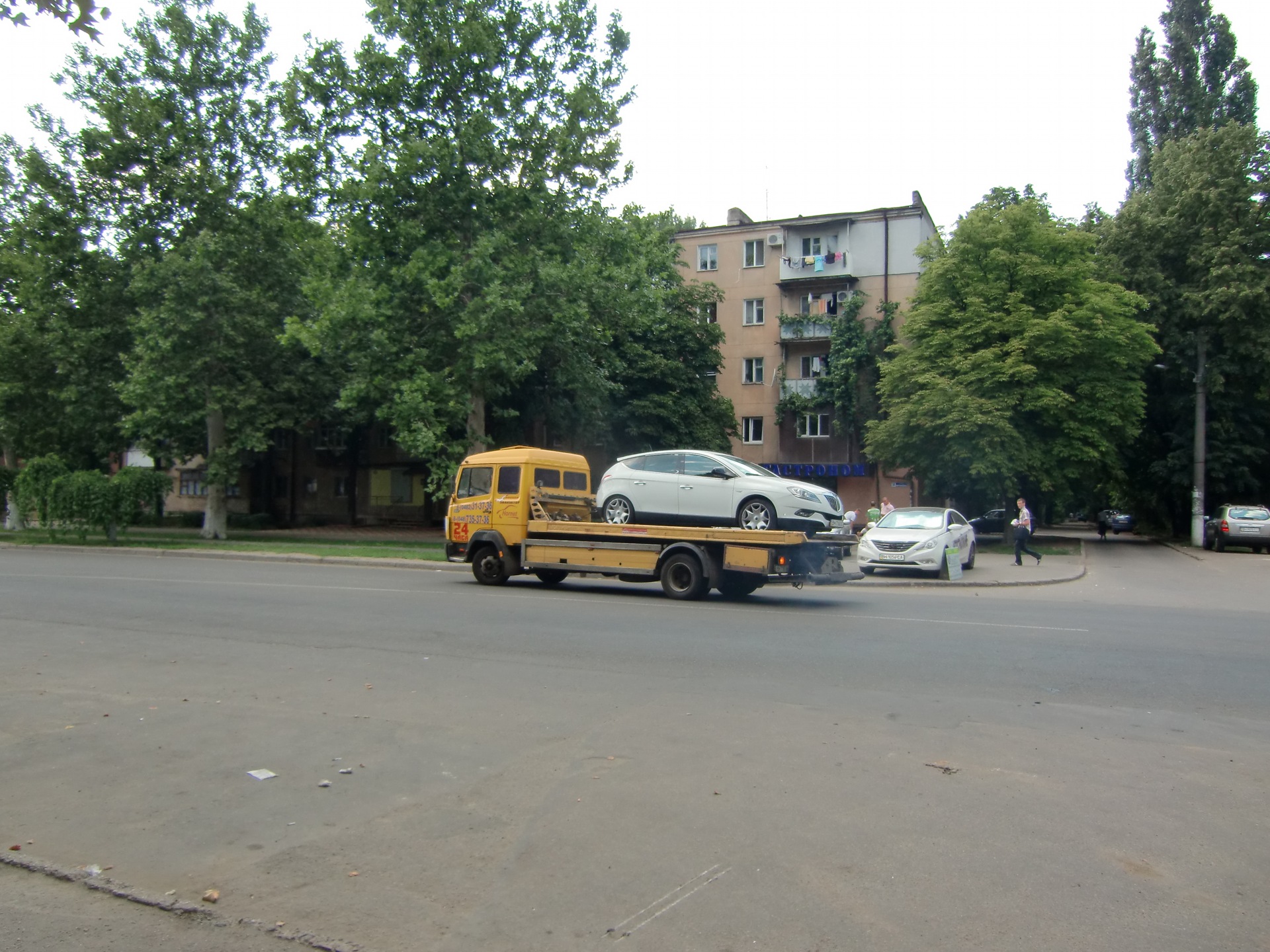 зайчик втомився! 1