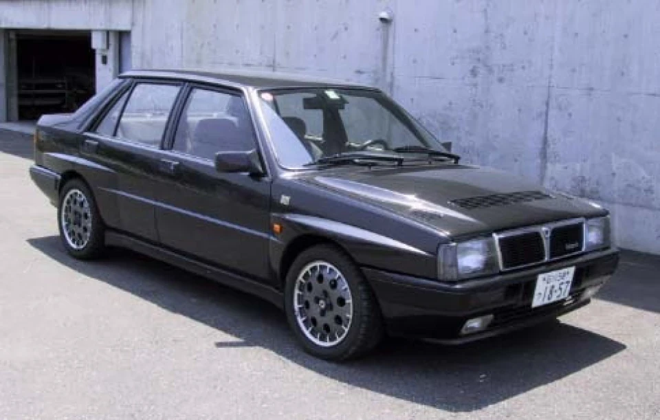 LANCI PRISMA INTEGRALE фото в НЕТІ