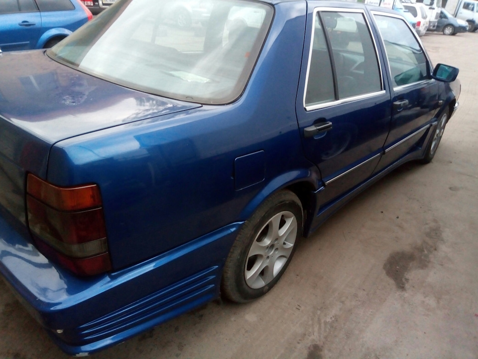 LANCIA THEMA 4