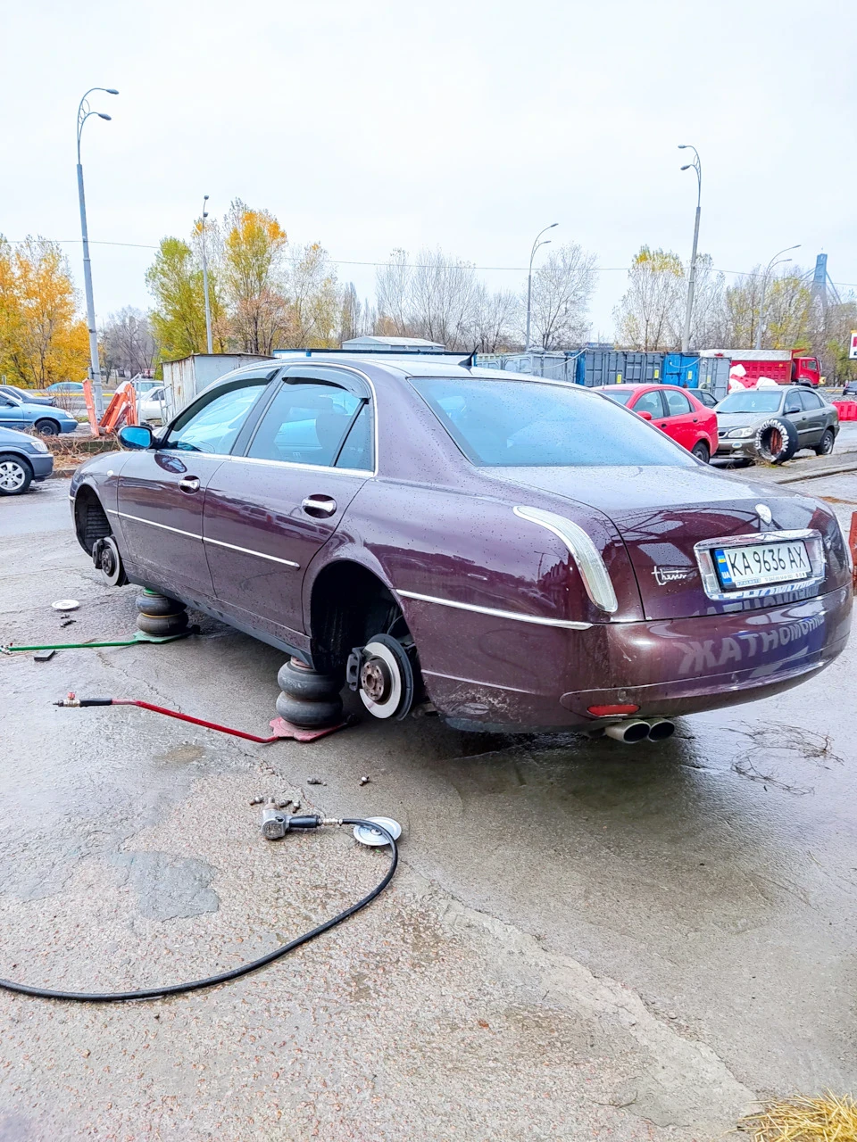 До зими готовий.