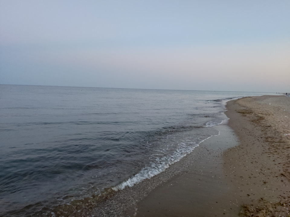 Відвіз сім'ю на море. 5