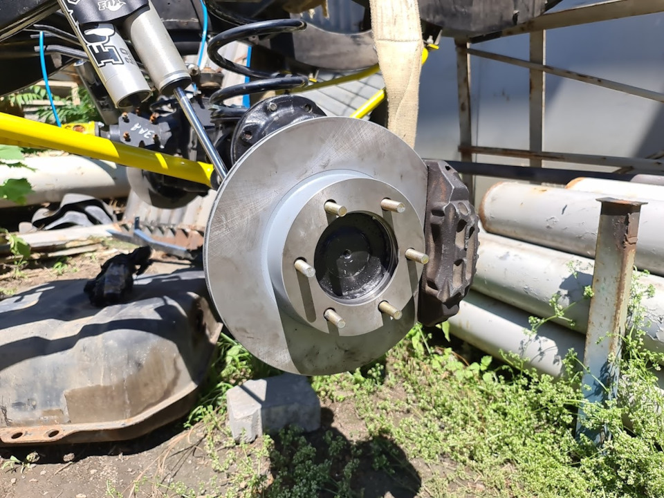 Перехід на розболтовку 6 x 139.7 та супорту ТЛК Прадо 3