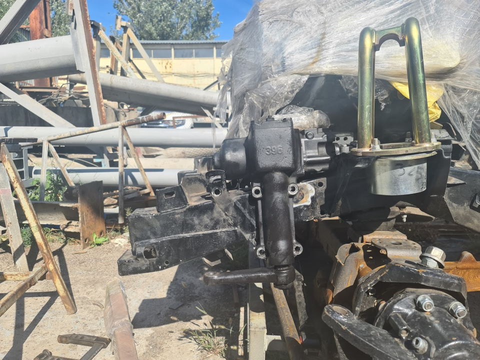 Рульовий редуктор від Range Rover Pegas p38 1