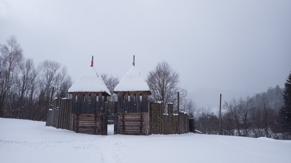 Знову прокотилися Тустань. 1
