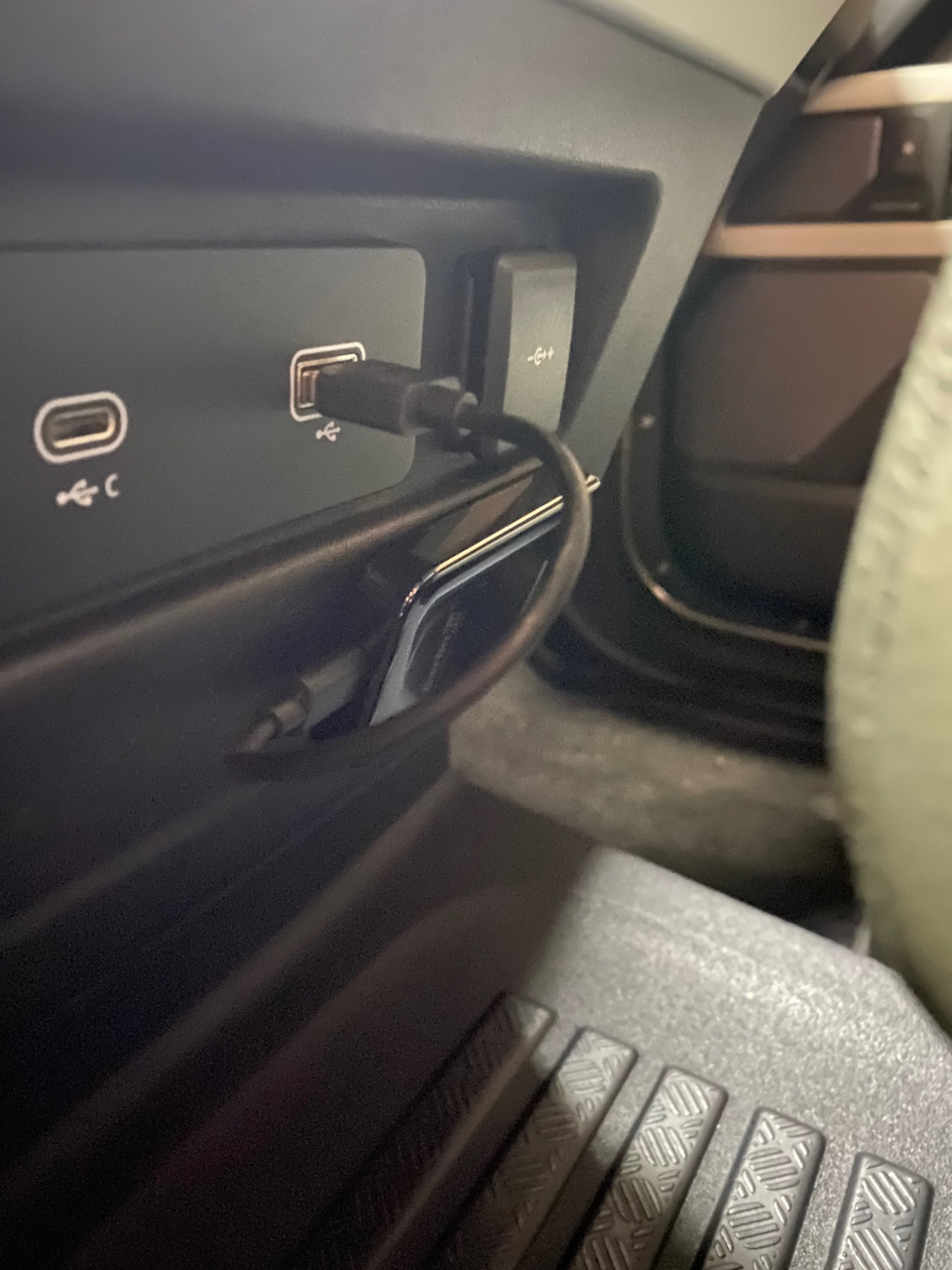 Моє рішення wireless CarPlay 1