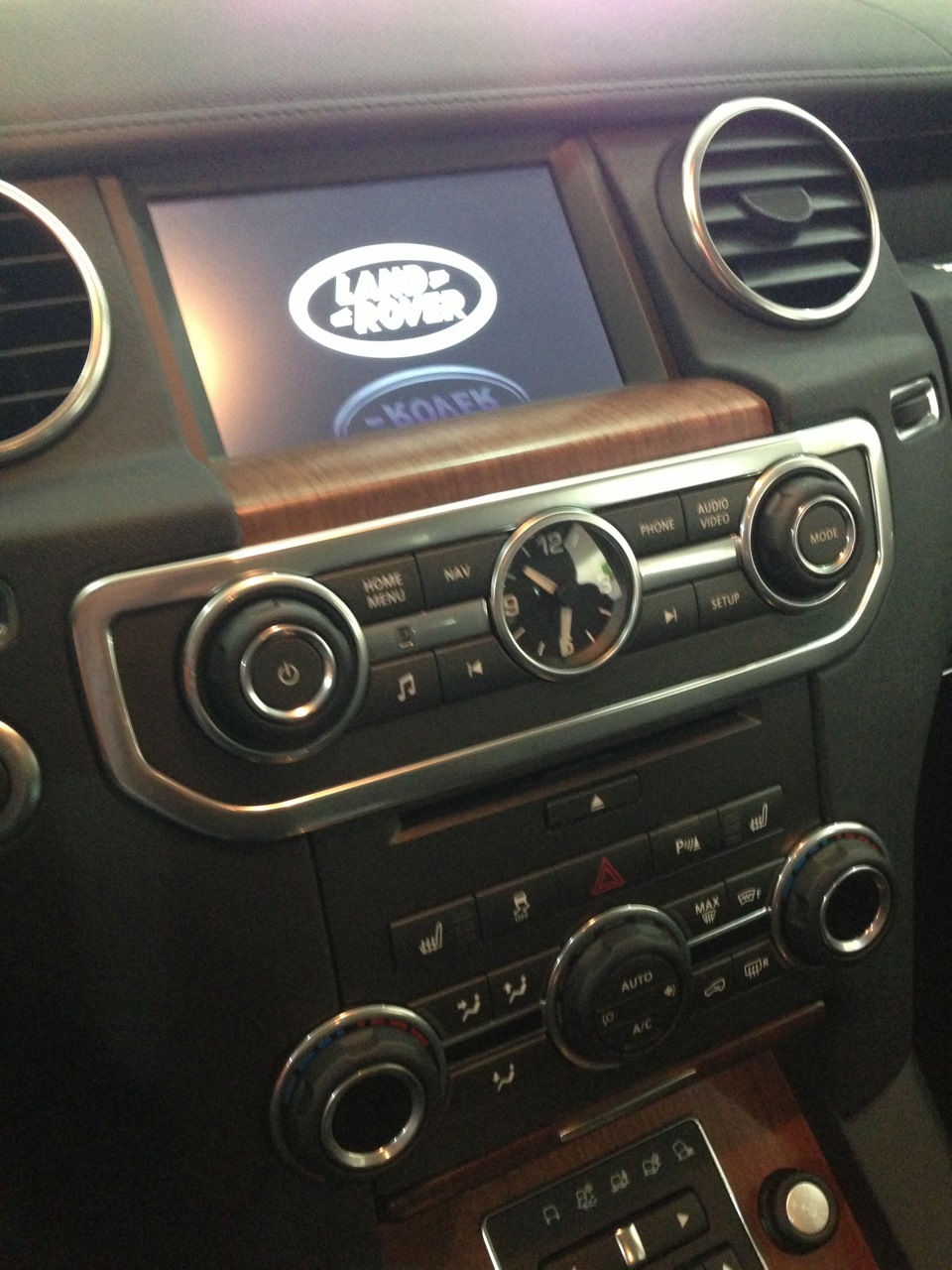 Land Rover Disco 2013. 5