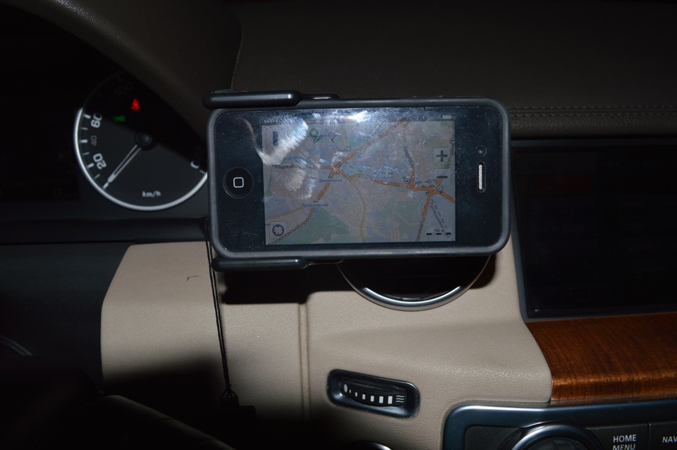 Тримач Iphone на торпеді LR4 1