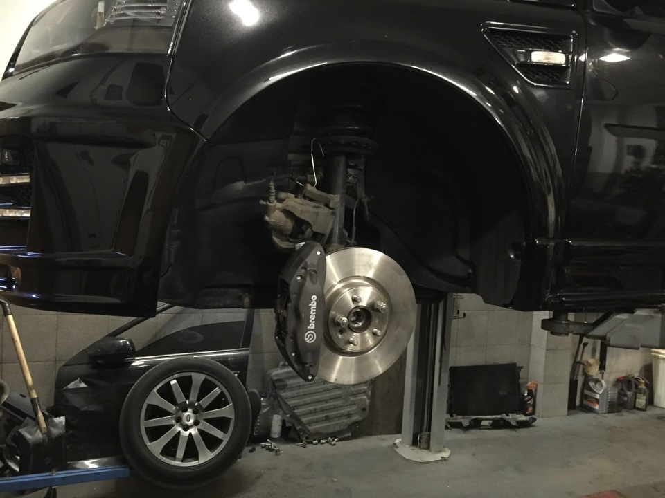 Чергові примірки 4-х поршневих Brembo. 1