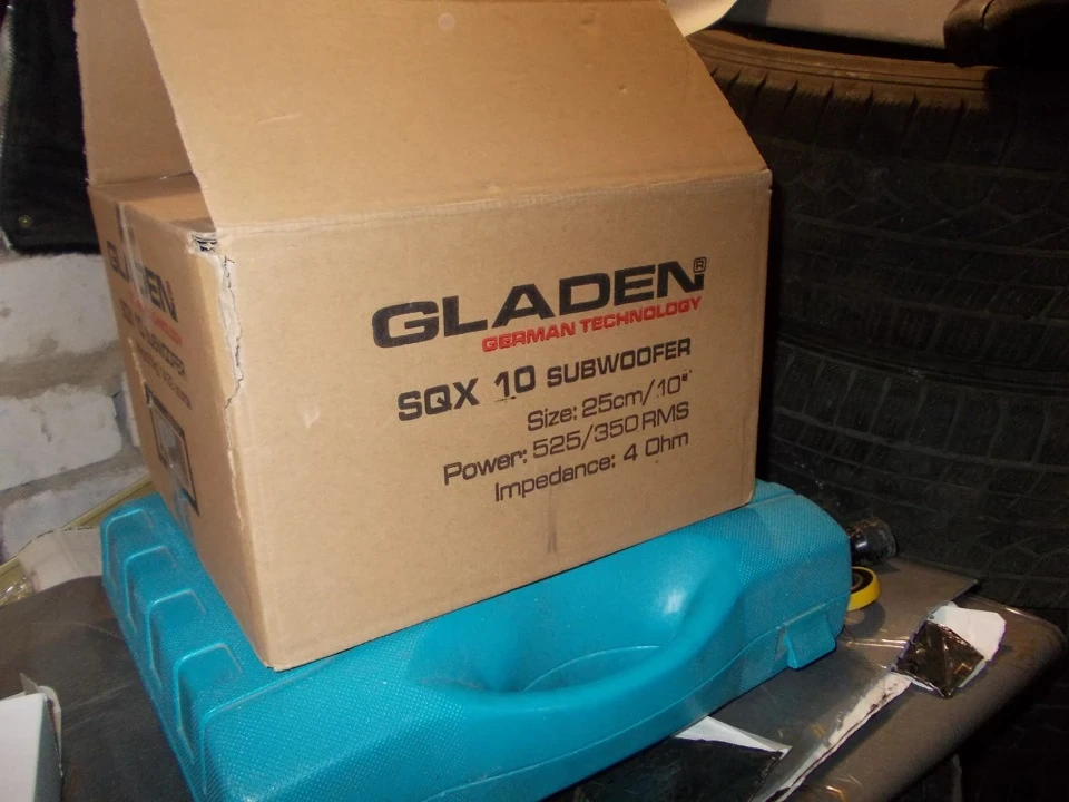 Gladen Audio SQX 10