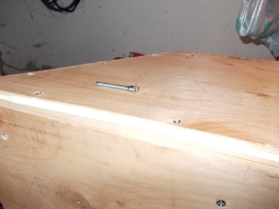 Gladen Audio SQX 10 установка 3