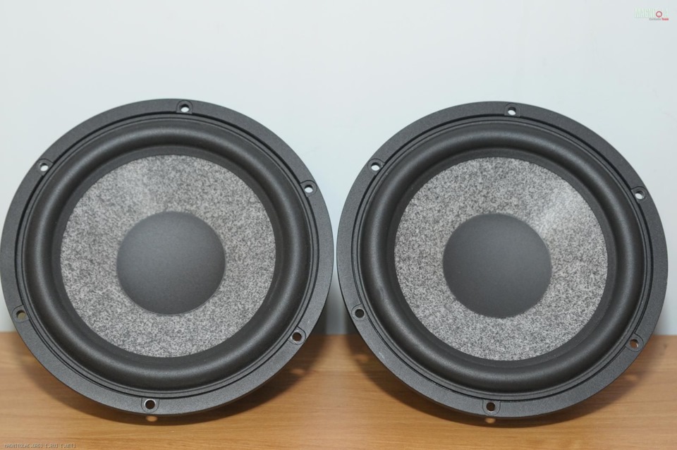 Заміна штатних динаміків у передніх дверях на Focal K2 Power 165 KRXS 5